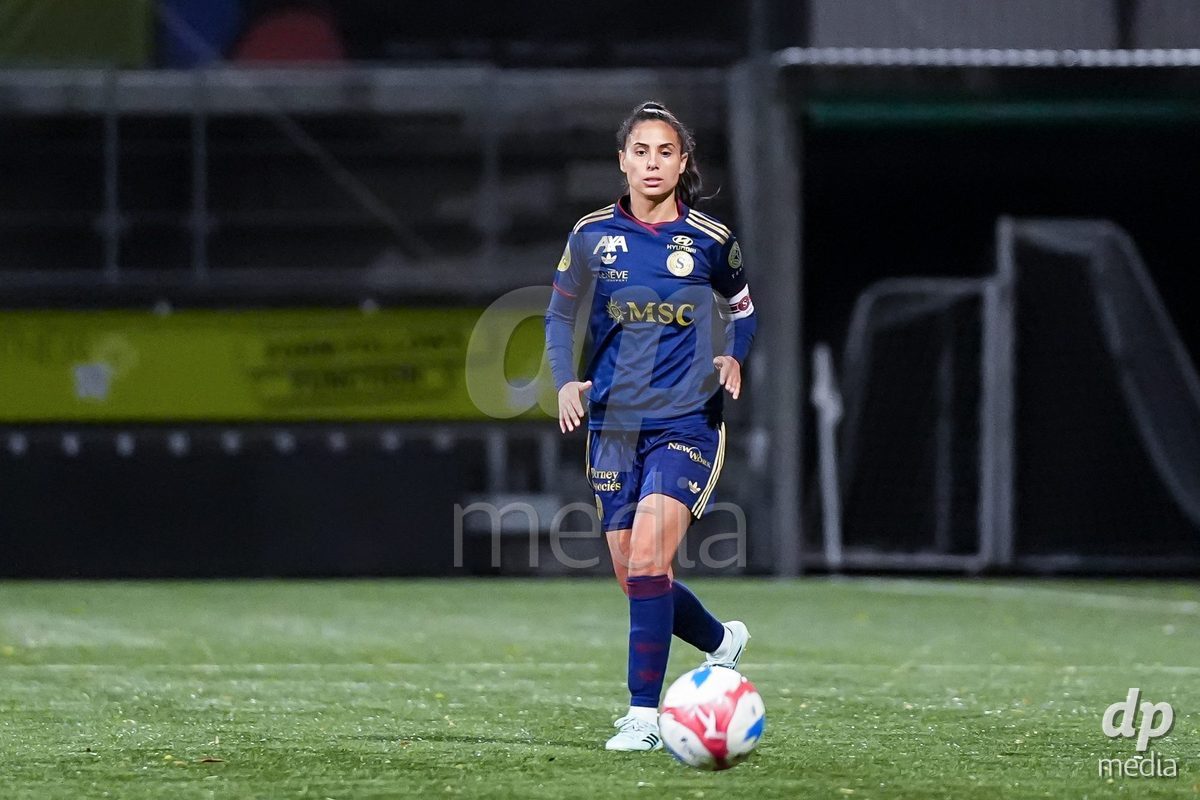 WIL, SWITZERLAND - OCTOBER 24: Daina Bourma of Servette FC Chenois Feminin controls the ball during the AXA Women's Cup match between FC Wil 1900 and Servette FC Chenois Feminin at Lidl Sportpark on October 24, 2026 in Wil, Switzerland.