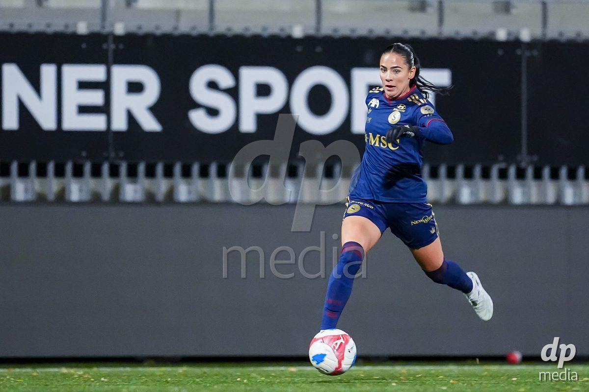 WIL, SWITZERLAND - OCTOBER 24: Meriame Terchoun of Servette FC Chenois Feminin controls the ball during the AXA Women's Cup match between FC Wil 1900 and Servette FC Chenois Feminin at Lidl Sportpark on October 24, 2026 in Wil, Switzerland.