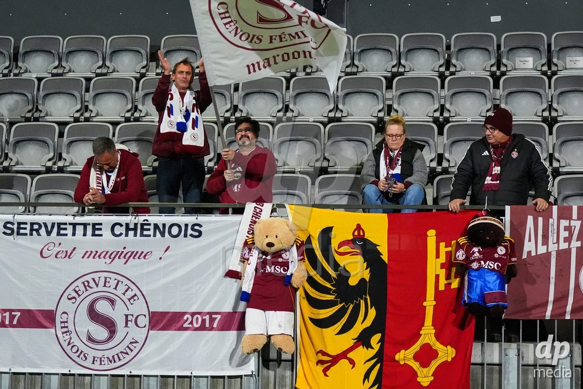 WIL, SWITZERLAND - OCTOBER 24: Fans of Servette during the AXA Women's Cup match between FC Wil 1900 and Servette FC Chenois Feminin at Lidl Sportpark on October 24, 2026 in Wil, Switzerland.