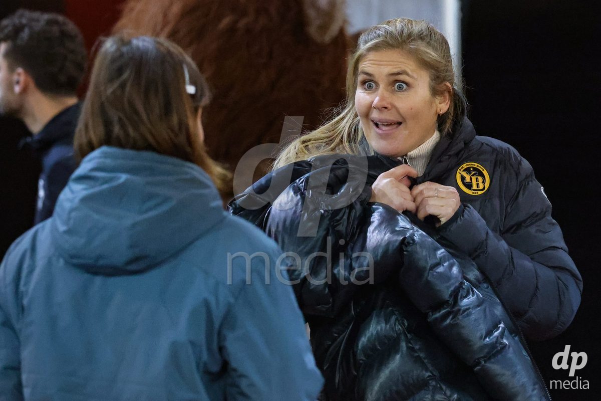 ZURICH, SWITZERLAND - OCTOBER 24: Imke Wübbenhorst (Head Coach, BSC YB Frauen) during the AXA Women's Cup match between FC Zurich and BSC YB Frauen at Letzigrund on October 24, 2026 in Zurich, Switzerland.