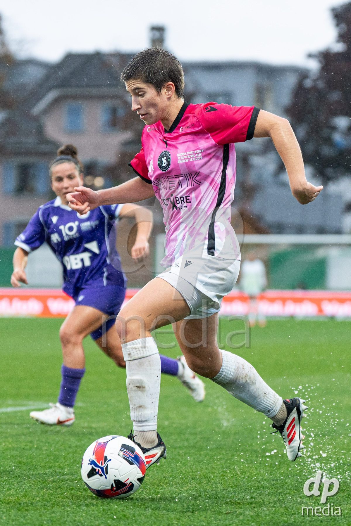 YVERDON-LES-BAINS, SWITZERLAND - OCTOBER 18: Laura Tufo of Yverdon Sport Women dribbles during the AXA Women's Super League match between FC Yverdon Women and FC Rapperswil-Jona at Stade Municipal on October 18, 2026 in Yverdon-les-Bains, Switzerland.