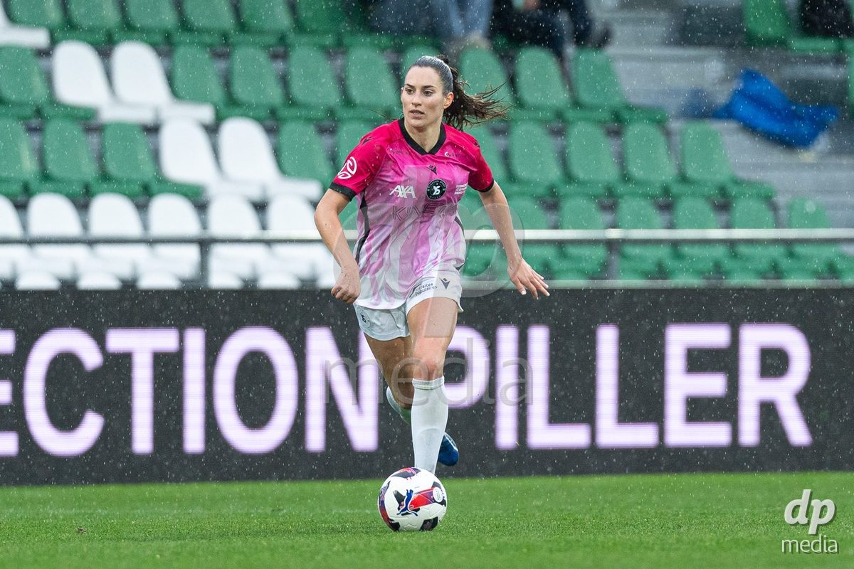 YVERDON-LES-BAINS, SWITZERLAND - OCTOBER 18: Andrea Maddalen Sierra Larrauri of Yverdon Sport Women drives the ball during the AXA Women's Super League match between FC Yverdon Women and FC Rapperswil-Jona at Stade Municipal on October 18, 2026 in Yverdon-les-Bains, Switzerland.