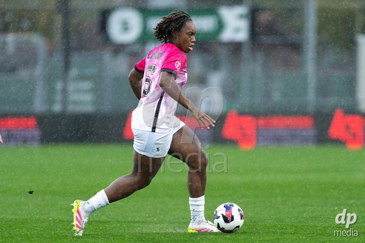 YVERDON-LES-BAINS, SWITZERLAND - OCTOBER 18: Maeva Sogan of Yverdon Sport Women drives the ball during the AXA Women's Super League match between FC Yverdon Women and FC Rapperswil-Jona at Stade Municipal on October 18, 2026 in Yverdon-les-Bains, Switzerland.