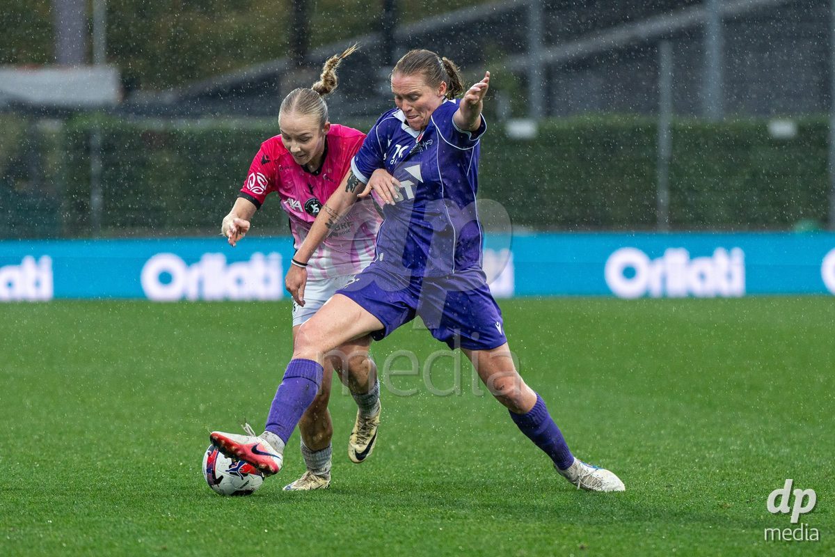 YVERDON-LES-BAINS, SWITZERLAND - OCTOBER 18: Léane Fontaine of Yverdon Sport Women defends during the AXA Women's Super League match between FC Yverdon Women and FC Rapperswil-Jona at Stade Municipal on October 18, 2026 in Yverdon-les-Bains, Switzerland.
