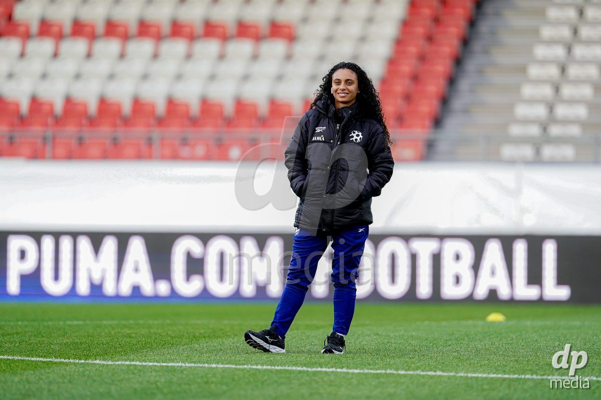 SION, SWITZERLAND - OCTOBER 13: Players of Israel arrival during the FIFA Women´s World Cup European Qualifiers match between Switzerland and Israel at Stade de Tourbillon on October 13, 2026 in Sion, Switzerland.