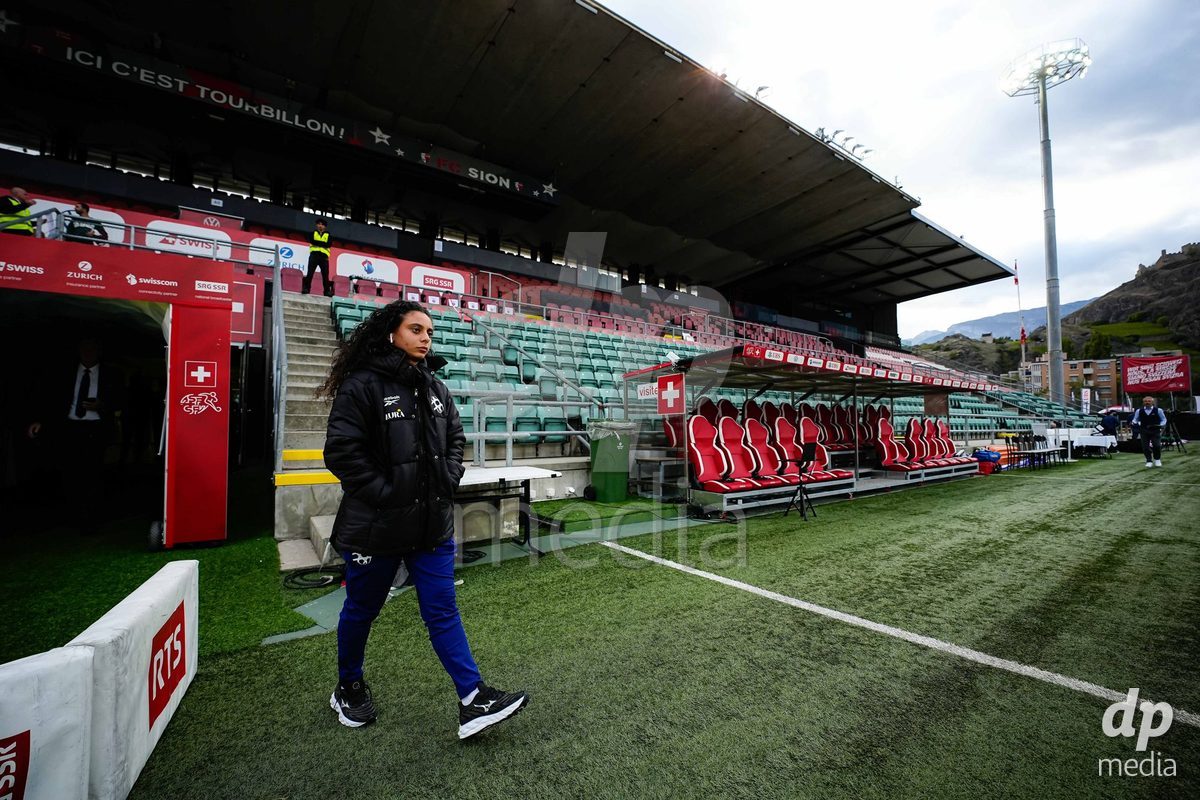 SION, SWITZERLAND - OCTOBER 13: Players of Israel arrival during the FIFA Women´s World Cup European Qualifiers match between Switzerland and Israel at Stade de Tourbillon on October 13, 2026 in Sion, Switzerland.