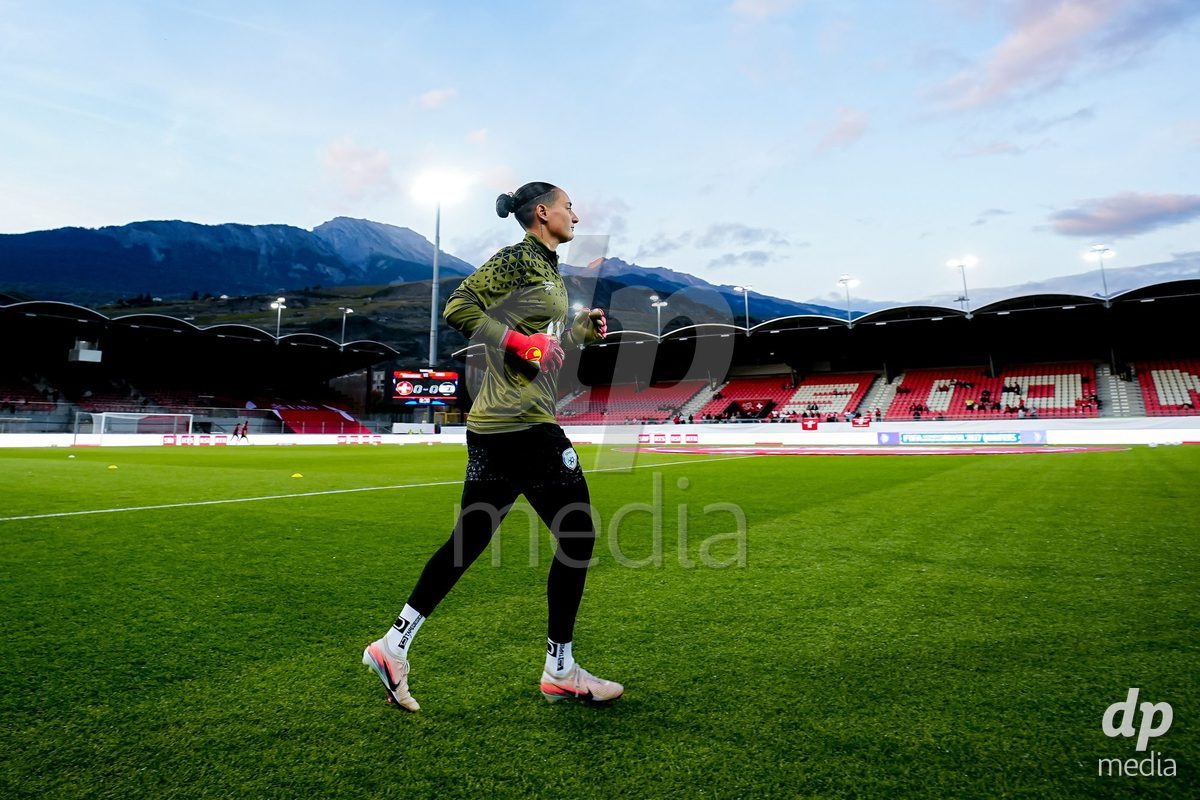 SION, SWITZERLAND - OCTOBER 13: Players of Israel warming up during the FIFA Women´s World Cup European Qualifiers match between Switzerland and Israel at Stade de Tourbillon on October 13, 2026 in Sion, Switzerland.