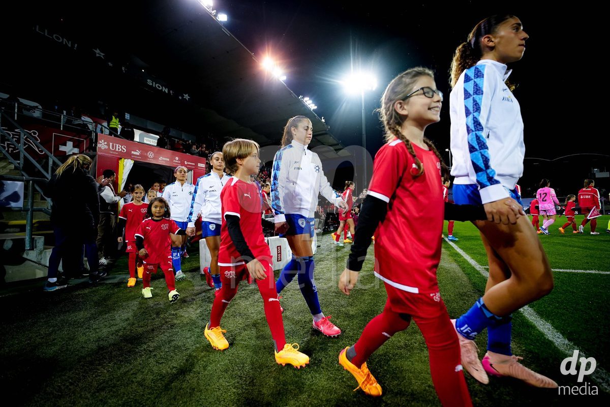 SION, SWITZERLAND - OCTOBER 13: Players of Israel during the FIFA Women´s World Cup European Qualifiers match between Switzerland and Israel at Stade de Tourbillon on October 13, 2026 in Sion, Switzerland.