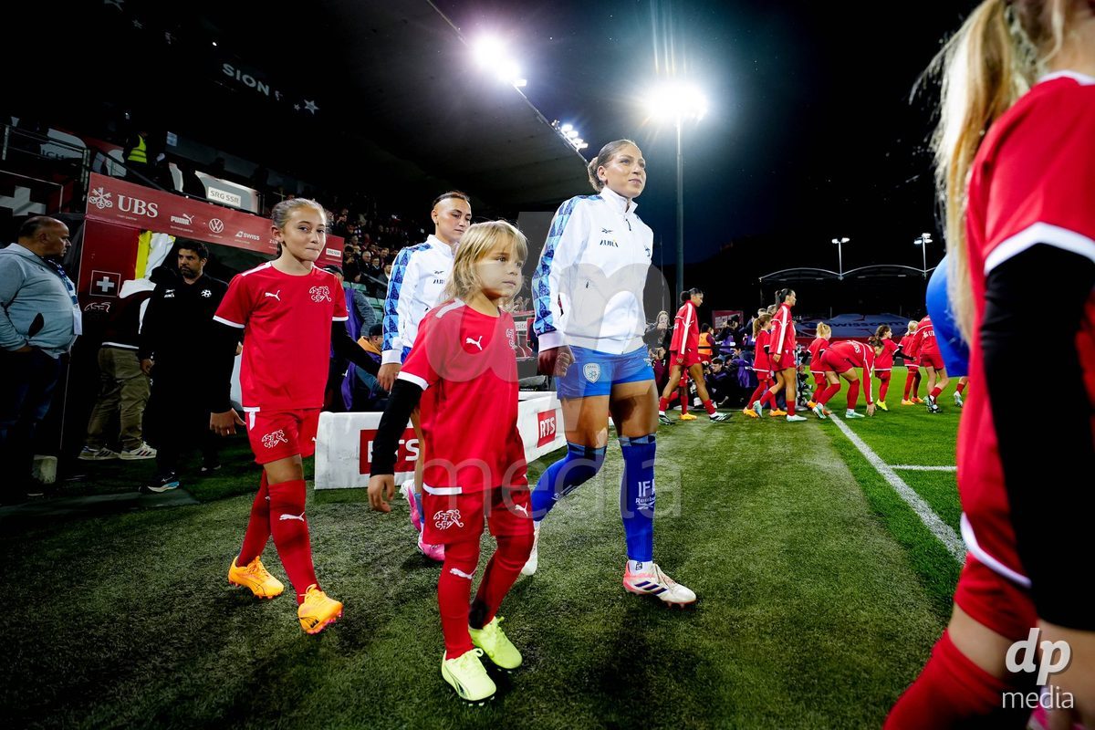 SION, SWITZERLAND - OCTOBER 13: Players of Israel during the FIFA Women´s World Cup European Qualifiers match between Switzerland and Israel at Stade de Tourbillon on October 13, 2026 in Sion, Switzerland.