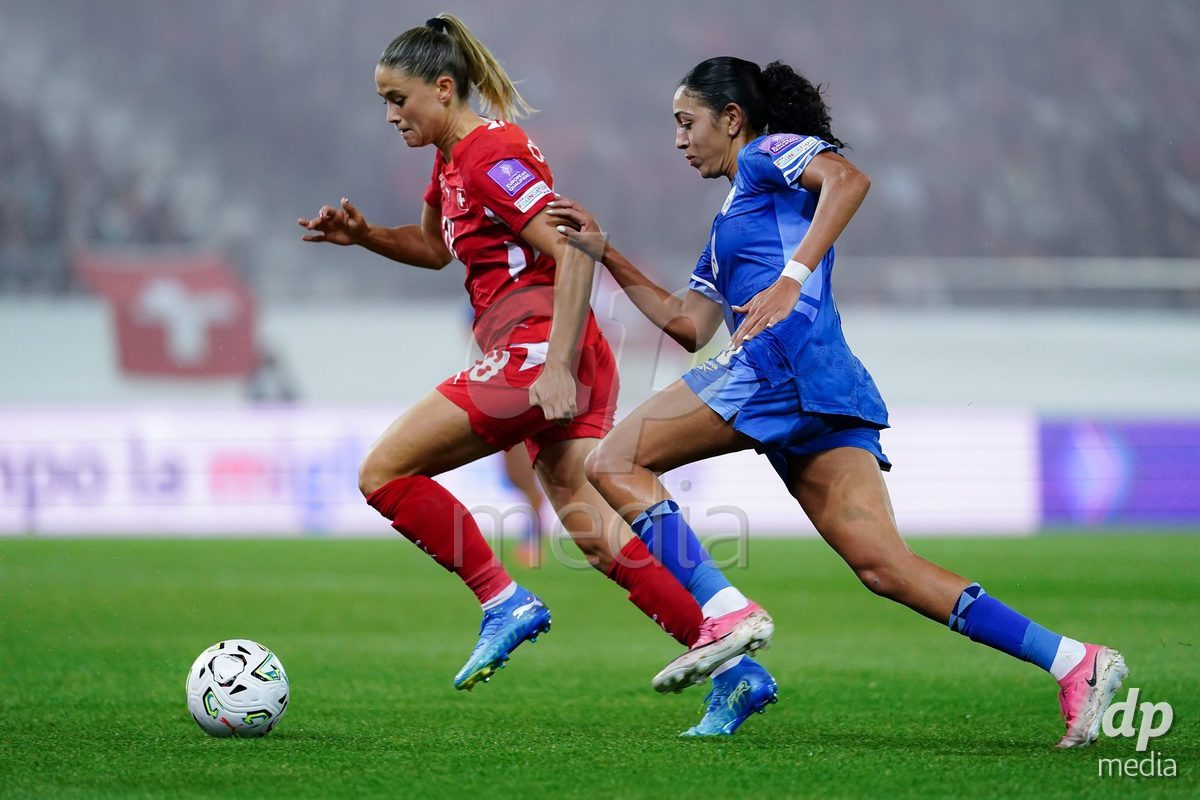 SION, SWITZERLAND - OCTOBER 13: Maria Almasri of Israel and Viola Calligaris of Switzerland battle for the ball during the FIFA Women´s World Cup European Qualifiers match between Switzerland and Israel at Stade de Tourbillon on October 13, 2026 in Sion, Switzerland.