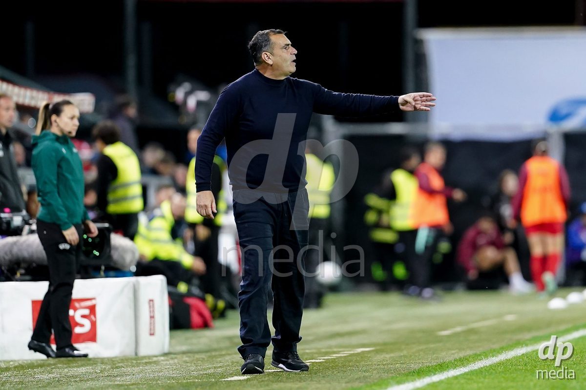 SION, SWITZERLAND - OCTOBER 13: Menahem Koretzki, Head Coach of Israel, during the FIFA Women´s World Cup European Qualifiers match between Switzerland and Israel at Stade de Tourbillon on October 13, 2026 in Sion, Switzerland.