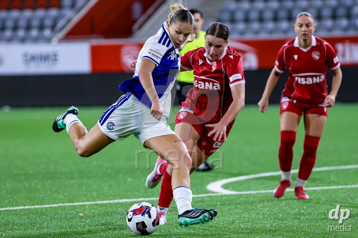 THUN, SWITZERLAND - OCTOBER 25: Ella Ljustina of GC Frauenfussball during the AXA Women's Cup match between FC Thun and GC Frauenfussball at Visana Stadion on October 25, 2026 in Thun, Switzerland.