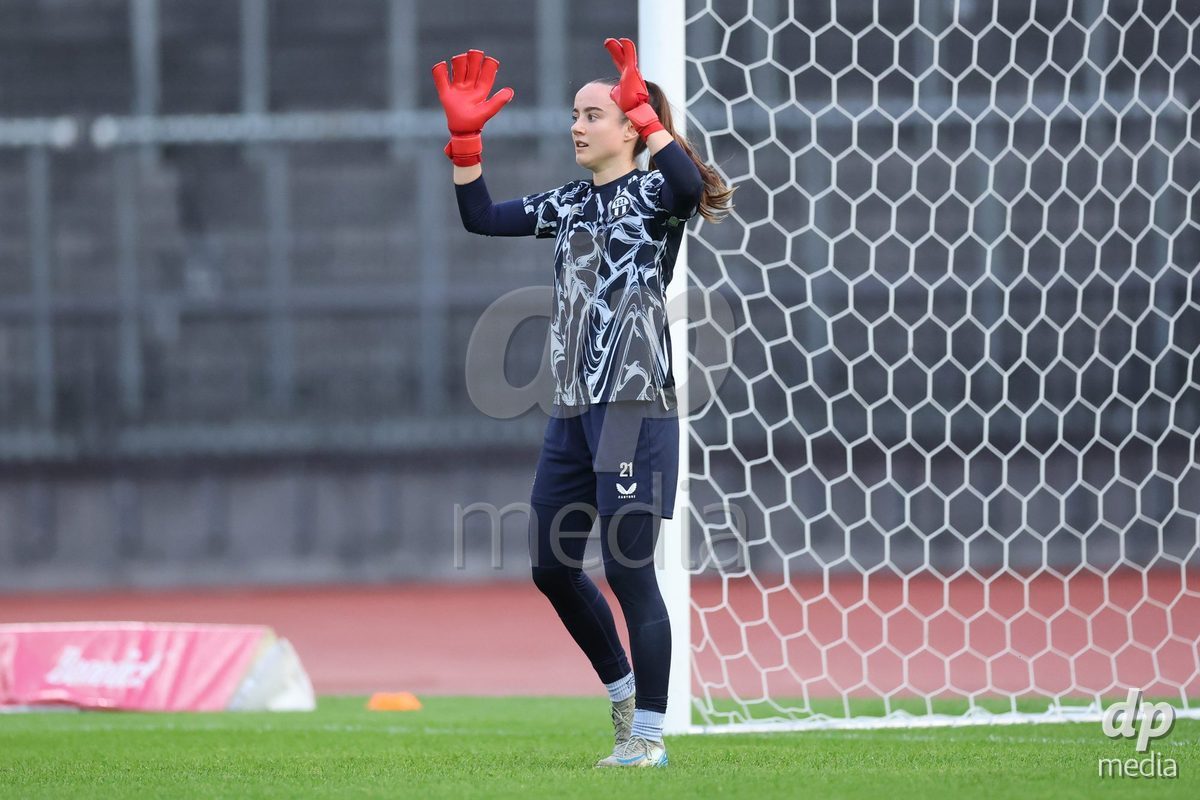 ZURICH, SWITZERLAND - OCTOBER 16: Riana Gmür (21, FC Zürich Frauen) during the AXA Women's Super League match between FC Zurich and FC St. Gallen 1879 at Letzigrund on October 16, 2026 in Zurich, Switzerland.