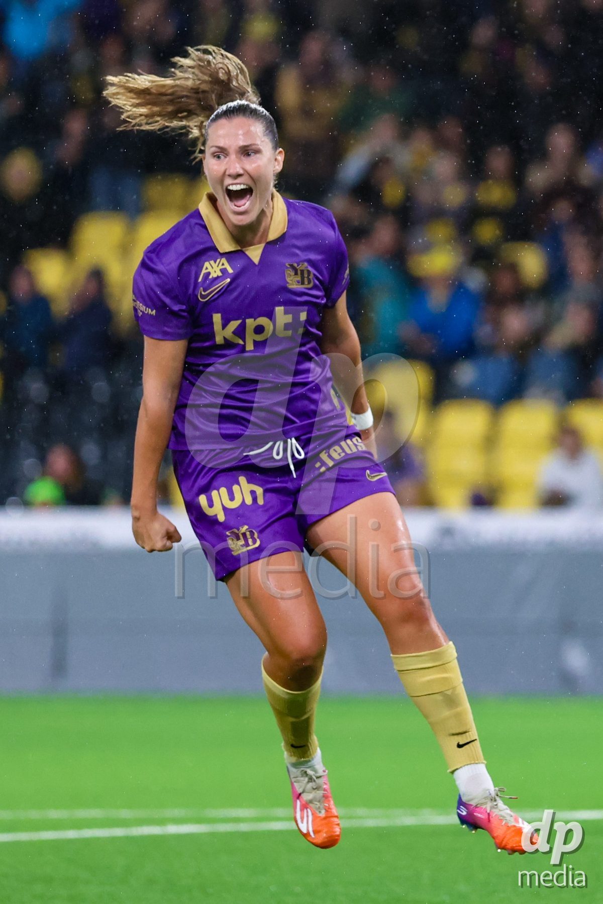BERN, SWITZERLAND - OCTOBER 17: Maria Jiménez from the BSC YB Frauen celebrating after scoring a goal during the AXA Women's Super League match between BSC YB Frauen and GC Frauenfussball at Wankdorf Stadion on October 17, 2026 in Bern, Switzerland.