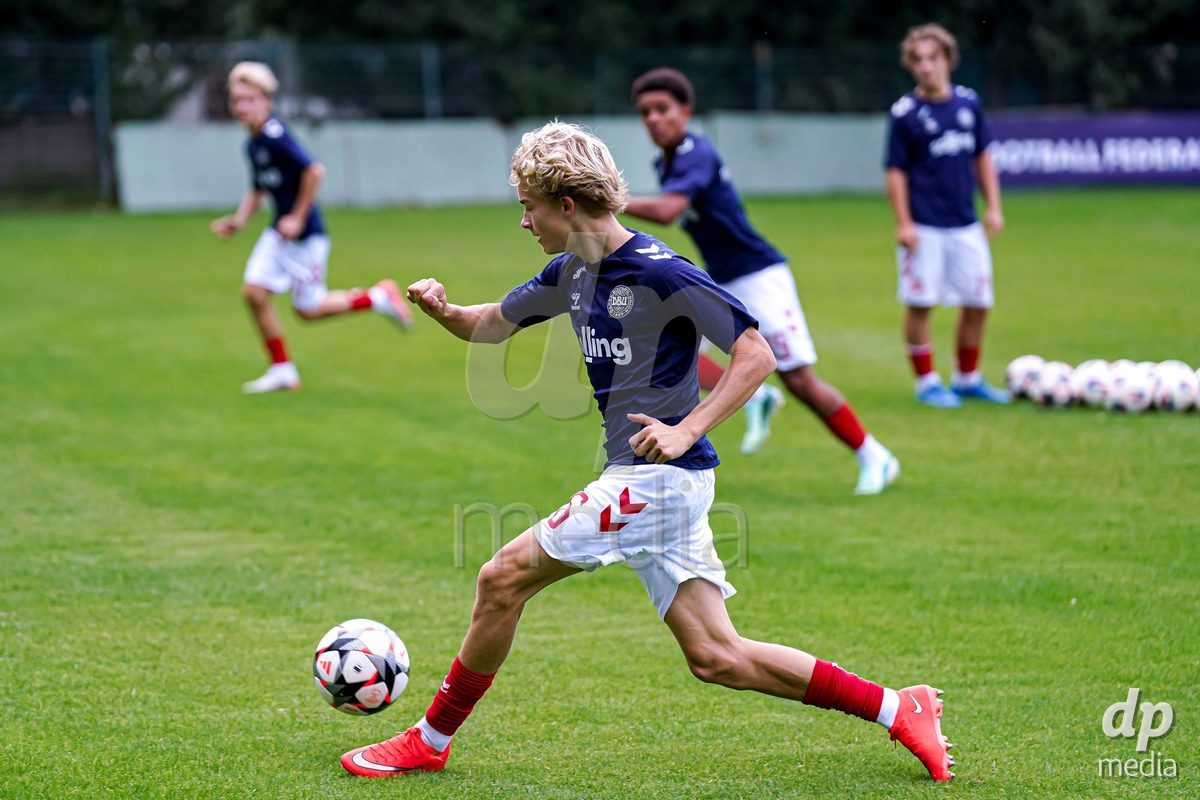 SIDE, TURKIYE - OCTOBER 28: Players of Denmark warming up during the International Friendly match between Denmark U16 and Saudi Arabia U16 at Emirhan Sport Complex on October 28, 2026 in Side, Turkiye.