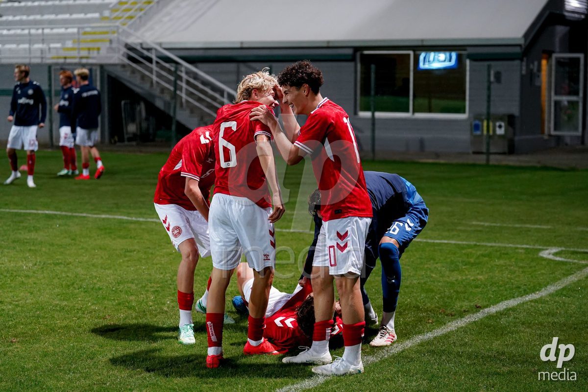 SIDE, TURKIYE - OCTOBER 28: Hector Andersen of Denmark celebrating with team after scoring during the International Friendly match between Denmark U16 and Saudi Arabia U16 at Emirhan Sport Complex on October 28, 2026 in Side, Turkiye.