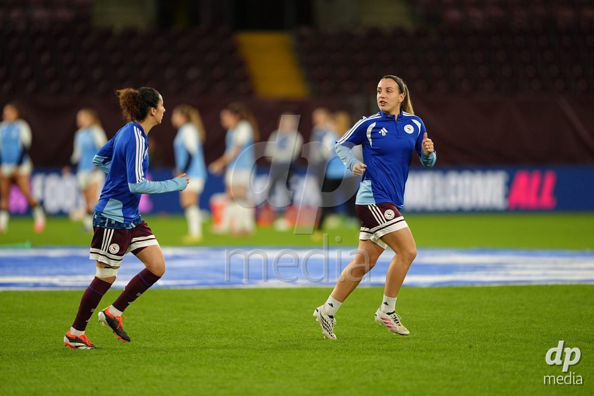 GENEVA, SWITZERLAND - OCTOBER 28: Gloria Marinelli of Servette FC Chenois Feminin before the UEFA Women's Champions League match between Servette FC Chenois Feminin and OH Leuven at Stade de Geneve on October 28, 2026 in Geneva, Switzerland.