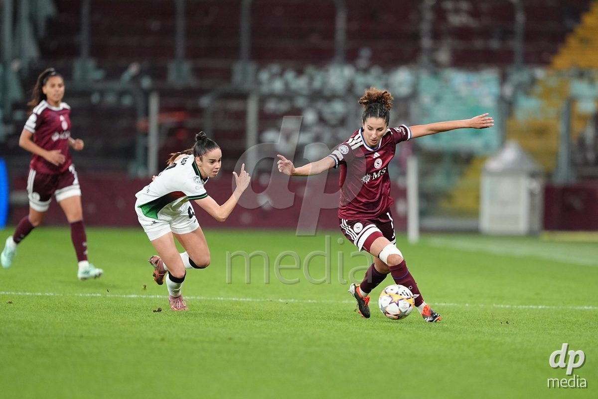 GENEVA, SWITZERLAND - OCTOBER 28: Ghoutia Karchouni of Servette FC Chenois Feminin against Virag Nagy of OH Leuven during the UEFA Women's Champions League match between Servette FC Chenois Feminin and OH Leuven at Stade de Geneve on October 28, 2026 in Geneva, Switzerland.