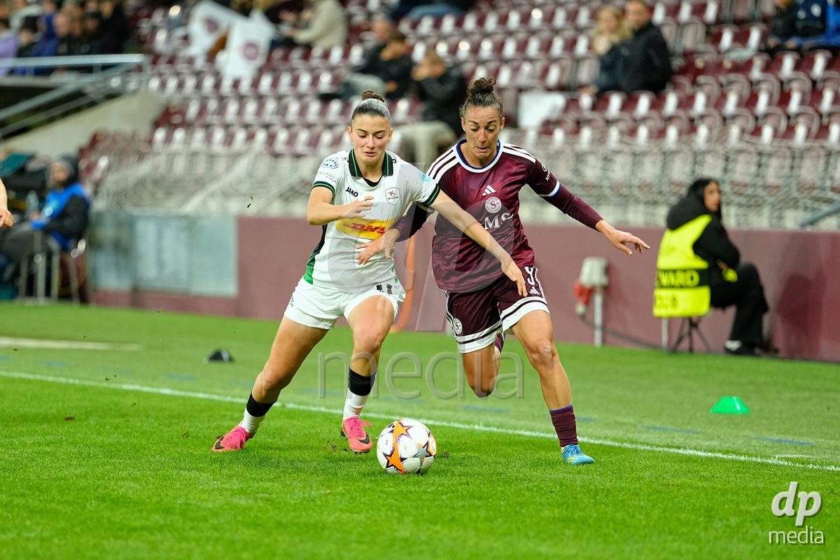 GENEVA, SWITZERLAND - OCTOBER 28: Gloria Marinelli of Servette FC Chenois Feminin against Ioanna Papatheodorou of OH Leuven during the UEFA Women's Champions League match between Servette FC Chenois Feminin and OH Leuven at Stade de Geneve on October 28, 2026 in Geneva, Switzerland.
