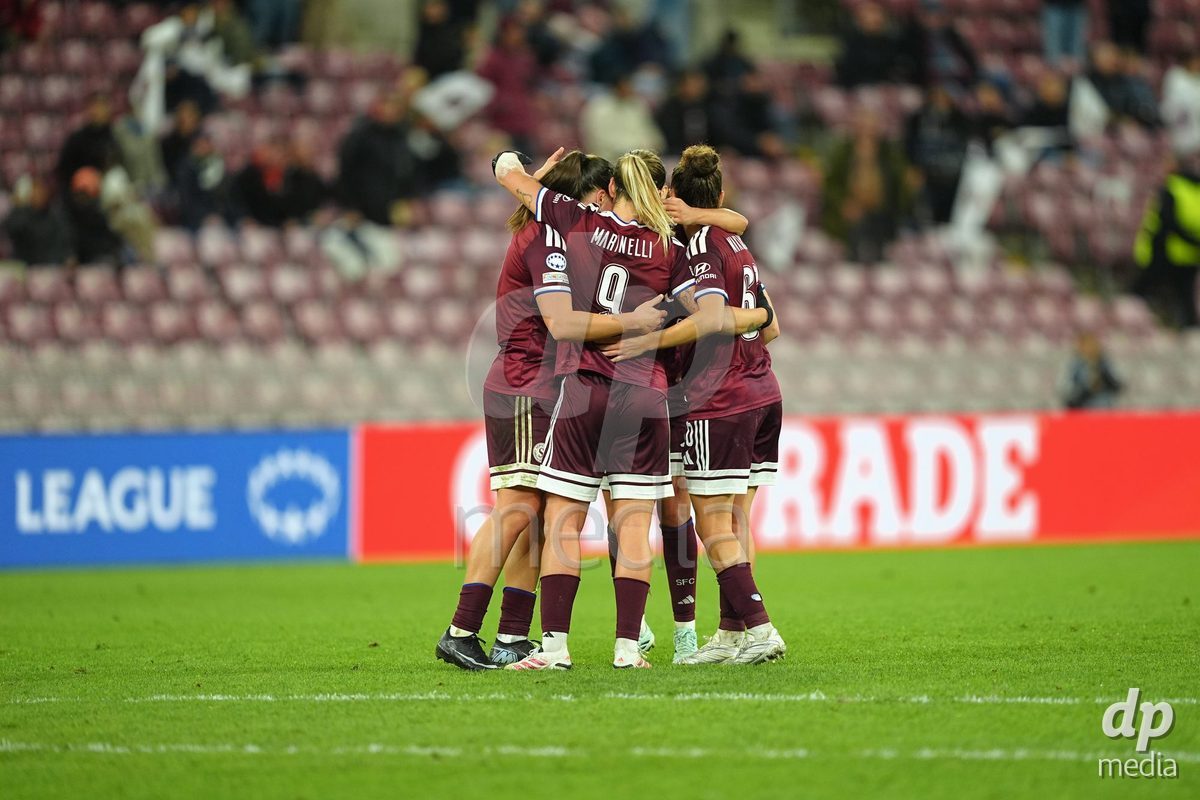 GENEVA, SWITZERLAND - OCTOBER 28: Gloria Marinelli of Servette FC Chenois Feminin celebrates her goal after scoring the third goal for Servette FC Chenois Feminin during the UEFA Women's Champions League match between Servette FC Chenois Feminin and OH Leuven at Stade de Geneve on October 28, 2026 in Geneva, Switzerland.