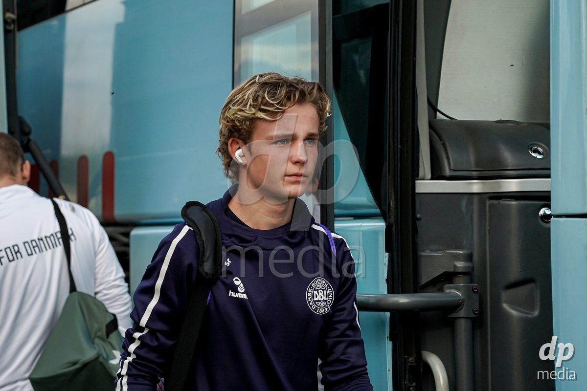 SIDE, TURKIYE - OCTOBER 28: Players of Denmark arrival during the International Friendly match between Denmark U16 and Saudi Arabia U16 at Emirhan Sport Complex on October 28, 2026 in Side, Turkiye.