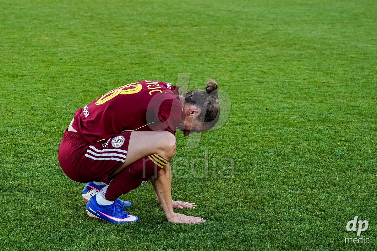 GENEVA, SWITZERLAND - MAY 29: Celebration of team Servette after winning the Final of the AXA Women's Super League match between Servette FC Chenois Feminin and BSC YB Frauen at Stade de Geneve on May 29, 2026 in Geneva, Switzerland.