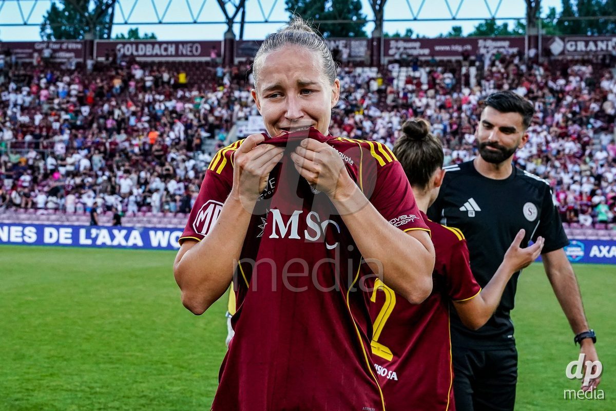 GENEVA, SWITZERLAND - MAY 29: Celebration of team Servette after winning the Final of the AXA Women's Super League match between Servette FC Chenois Feminin and BSC YB Frauen at Stade de Geneve on May 29, 2026 in Geneva, Switzerland.