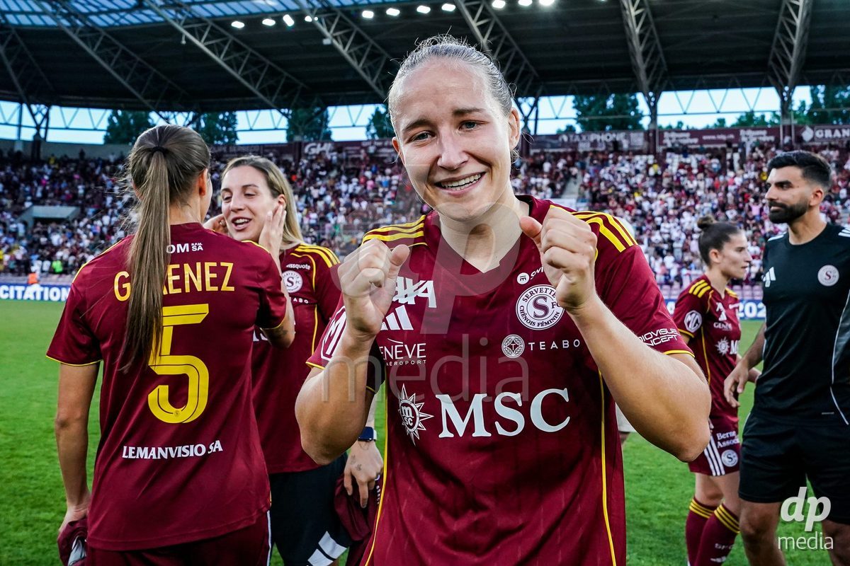 GENEVA, SWITZERLAND - MAY 29: Celebration of team Servette after winning the Final of the AXA Women's Super League match between Servette FC Chenois Feminin and BSC YB Frauen at Stade de Geneve on May 29, 2026 in Geneva, Switzerland.
