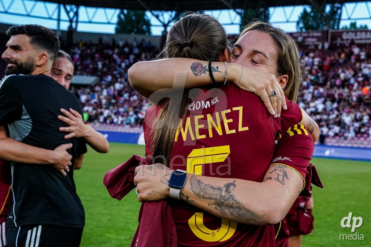 GENEVA, SWITZERLAND - MAY 29: Celebration of team Servette after winning the Final of the AXA Women's Super League match between Servette FC Chenois Feminin and BSC YB Frauen at Stade de Geneve on May 29, 2026 in Geneva, Switzerland.