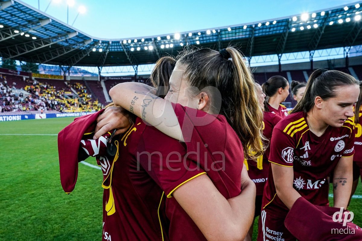 GENEVA, SWITZERLAND - MAY 29: Celebration of team Servette after winning the Final of the AXA Women's Super League match between Servette FC Chenois Feminin and BSC YB Frauen at Stade de Geneve on May 29, 2026 in Geneva, Switzerland.