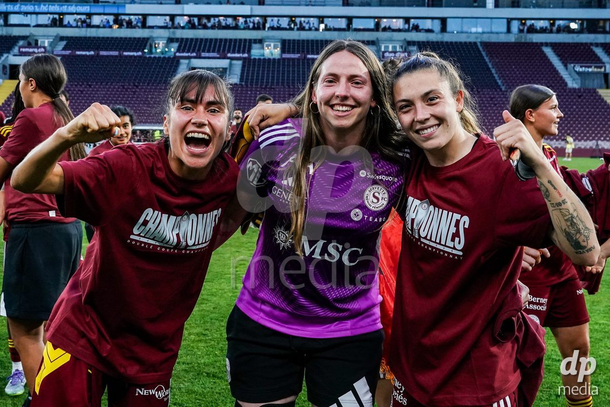 GENEVA, SWITZERLAND - MAY 29: Celebration of team Servette after winning the Final of the AXA Women's Super League match between Servette FC Chenois Feminin and BSC YB Frauen at Stade de Geneve on May 29, 2026 in Geneva, Switzerland.