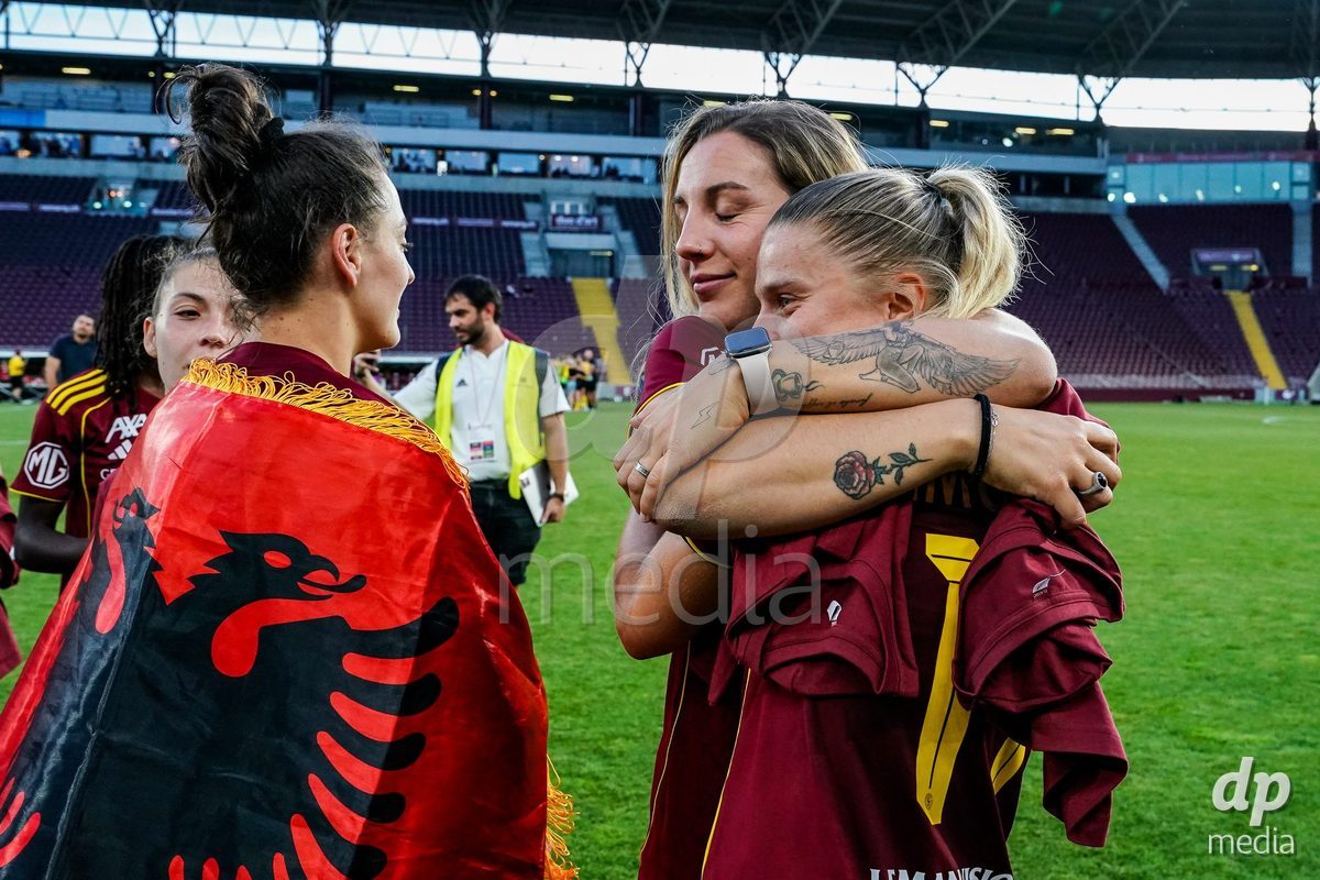 GENEVA, SWITZERLAND - MAY 29: Celebration of team Servette after winning the Final of the AXA Women's Super League match between Servette FC Chenois Feminin and BSC YB Frauen at Stade de Geneve on May 29, 2026 in Geneva, Switzerland.