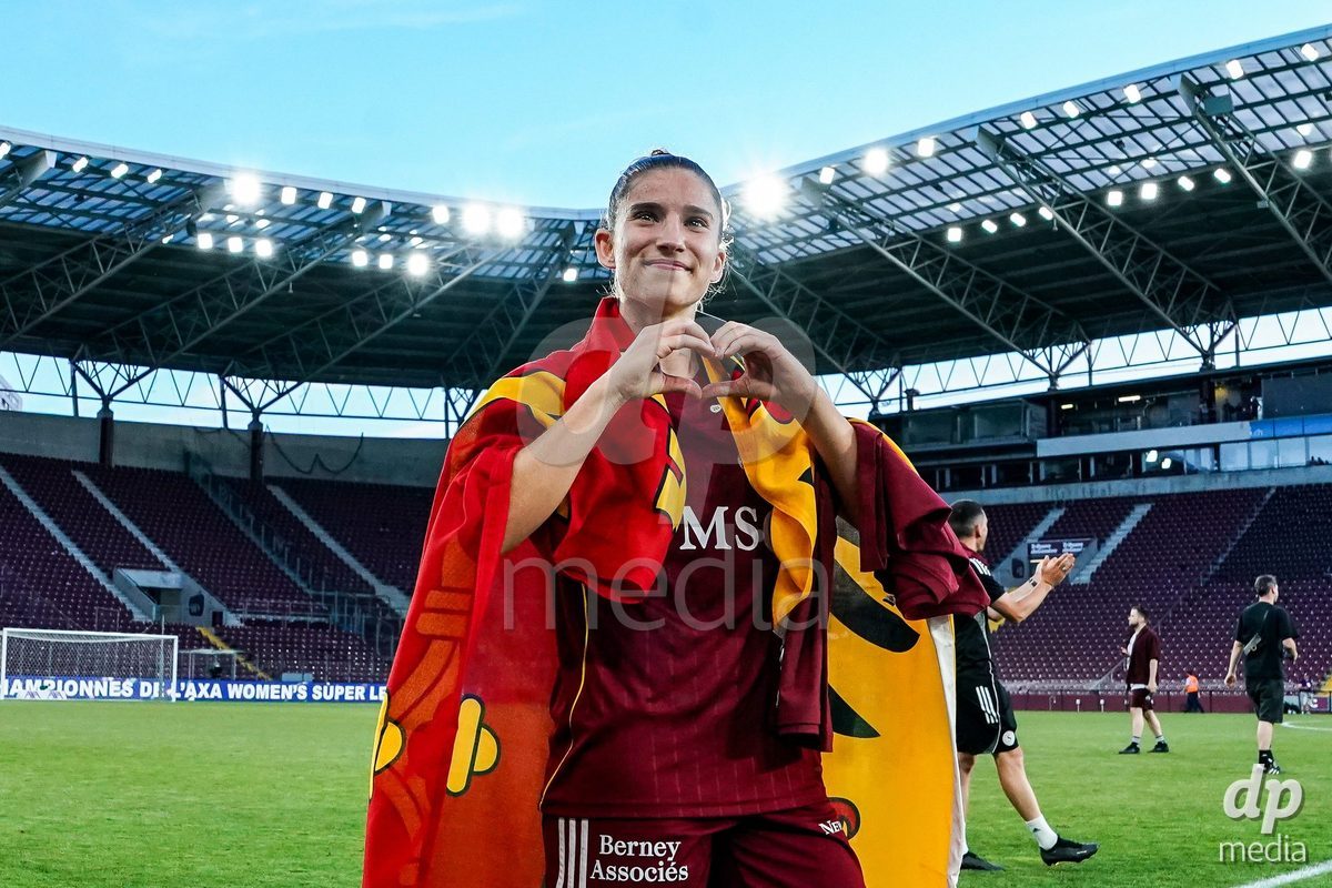 GENEVA, SWITZERLAND - MAY 29: Celebration of team Servette after winning the Final of the AXA Women's Super League match between Servette FC Chenois Feminin and BSC YB Frauen at Stade de Geneve on May 29, 2026 in Geneva, Switzerland.