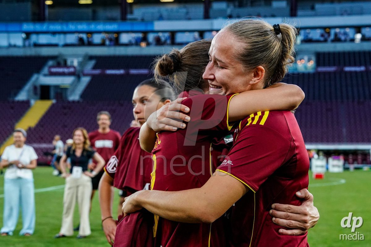 GENEVA, SWITZERLAND - MAY 29: Celebration of team Servette after winning the Final of the AXA Women's Super League match between Servette FC Chenois Feminin and BSC YB Frauen at Stade de Geneve on May 29, 2026 in Geneva, Switzerland.
