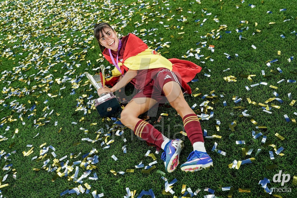GENEVA, SWITZERLAND - MAY 29: Celebration of team Servette after winning the Final of the AXA Women's Super League match between Servette FC Chenois Feminin and BSC YB Frauen at Stade de Geneve on May 29, 2026 in Geneva, Switzerland.