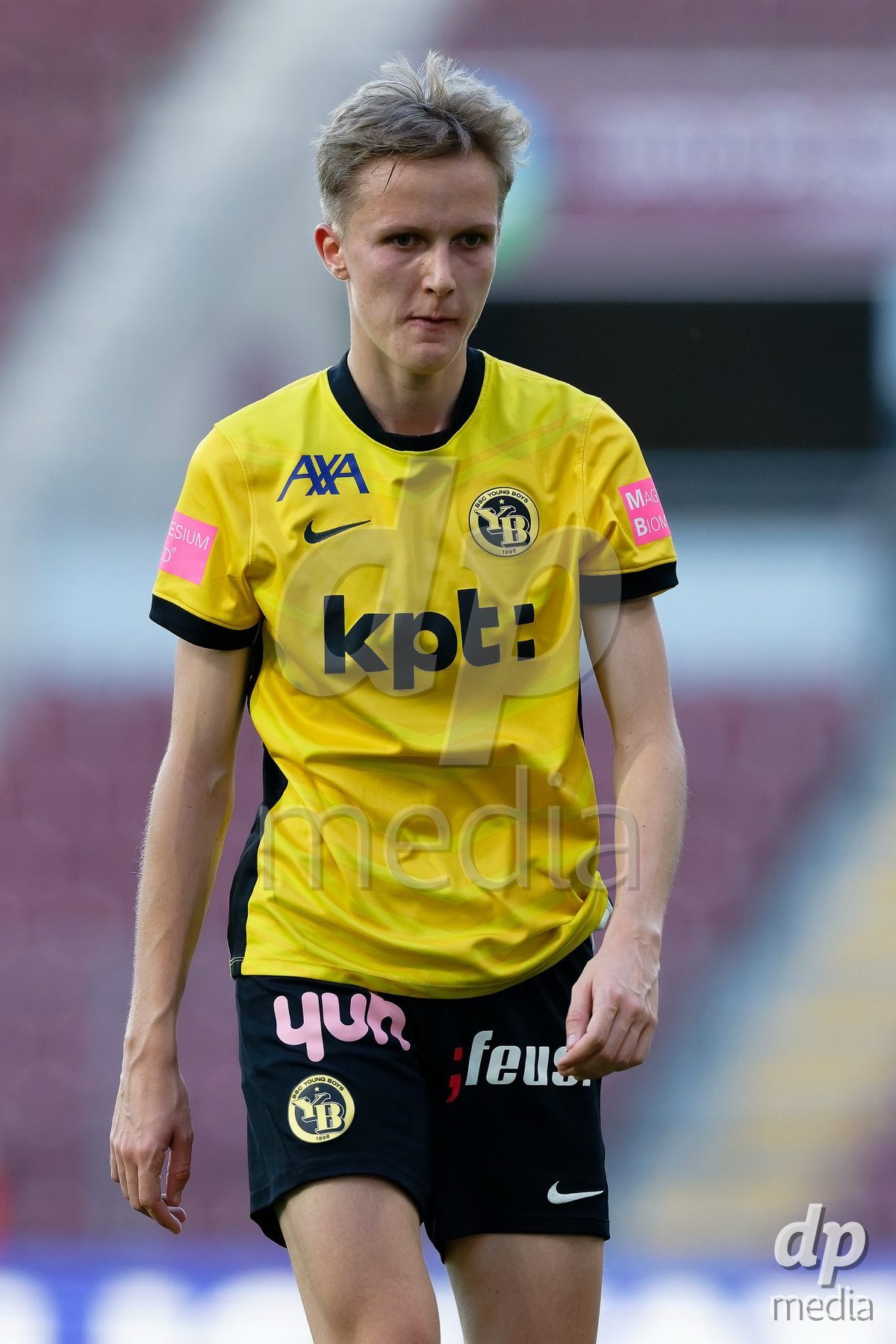 Geneva, Switzerland - May 29 : Bianca Dysli of BSC YB Frauen looks dejected after losing the final  during the AWSL Final Second Leg match between Servette FC Chenois Feminin  and BSC YB Frauen  at Stade de Geneve on May 29 , 2026 in Geneva, Switzerland.