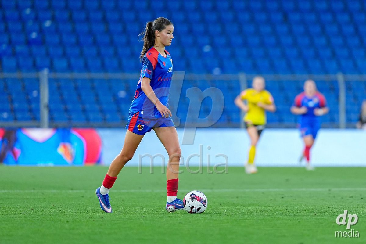 Switzerland: AXA Womens Super League 2026/27, FC Basel 1893 vs BSC YB Frauen - St. Jakob-Park, Basel: Romia Gagliano (15 FC Basel 1893)  in action.
