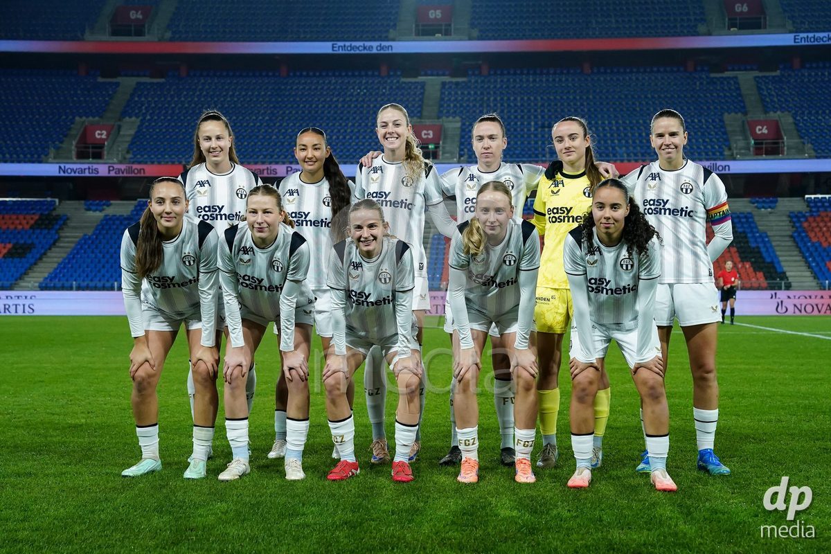 BASEL, SWITZERLAND - OCTOBER 30: Players of FC Zurich pose for a team photo during the AXA Women's Super League match between FC Basel 1893 and FC Zurich at St. Jakob-Park on October 30, 2026 in Basel, Switzerland.  (Photo by Daniela Porcelli/DP Media)