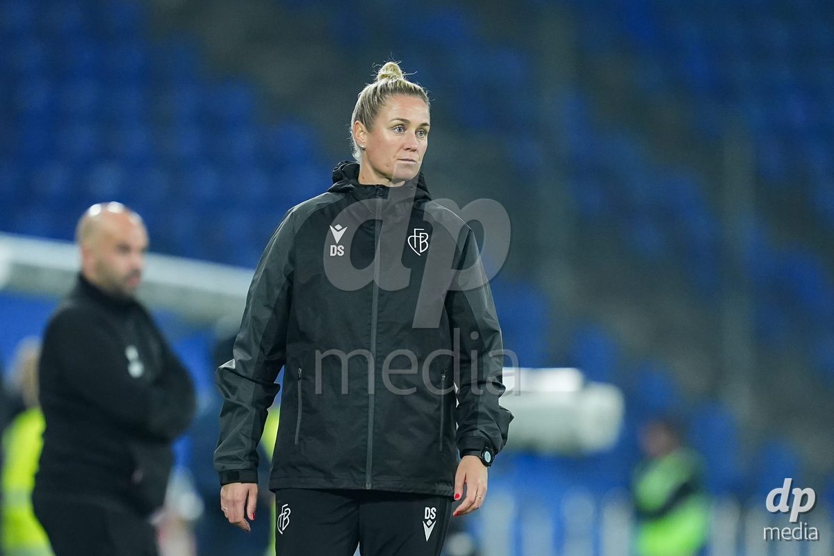 BASEL, SWITZERLAND - OCTOBER 30: Danique Stein, Head Coach of FC Basel 1893 looks on during the AXA Women's Super League match between FC Basel 1893 and FC Zurich at St. Jakob-Park on October 30, 2026 in Basel, Switzerland.  (Photo by Daniela Porcelli/DP Media)