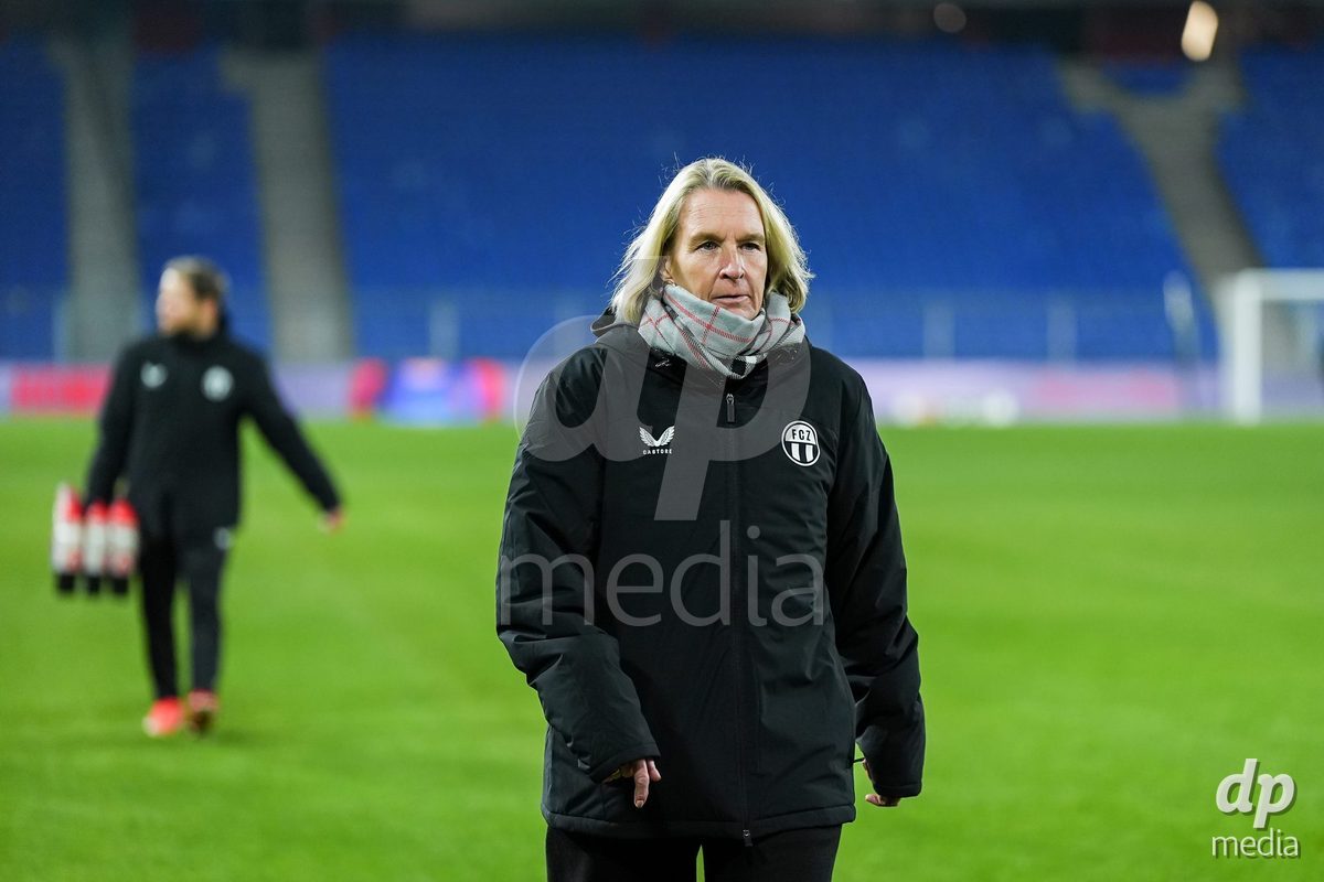 BASEL, SWITZERLAND - OCTOBER 30: Martina Voss-Tecklenburg, Head Coach of FC Zurich looks on prior to the AXA Women's Super League match between FC Basel 1893 and FC Zurich at St. Jakob-Park on October 30, 2026 in Basel, Switzerland.  (Photo by Daniela Porcelli/DP Media)