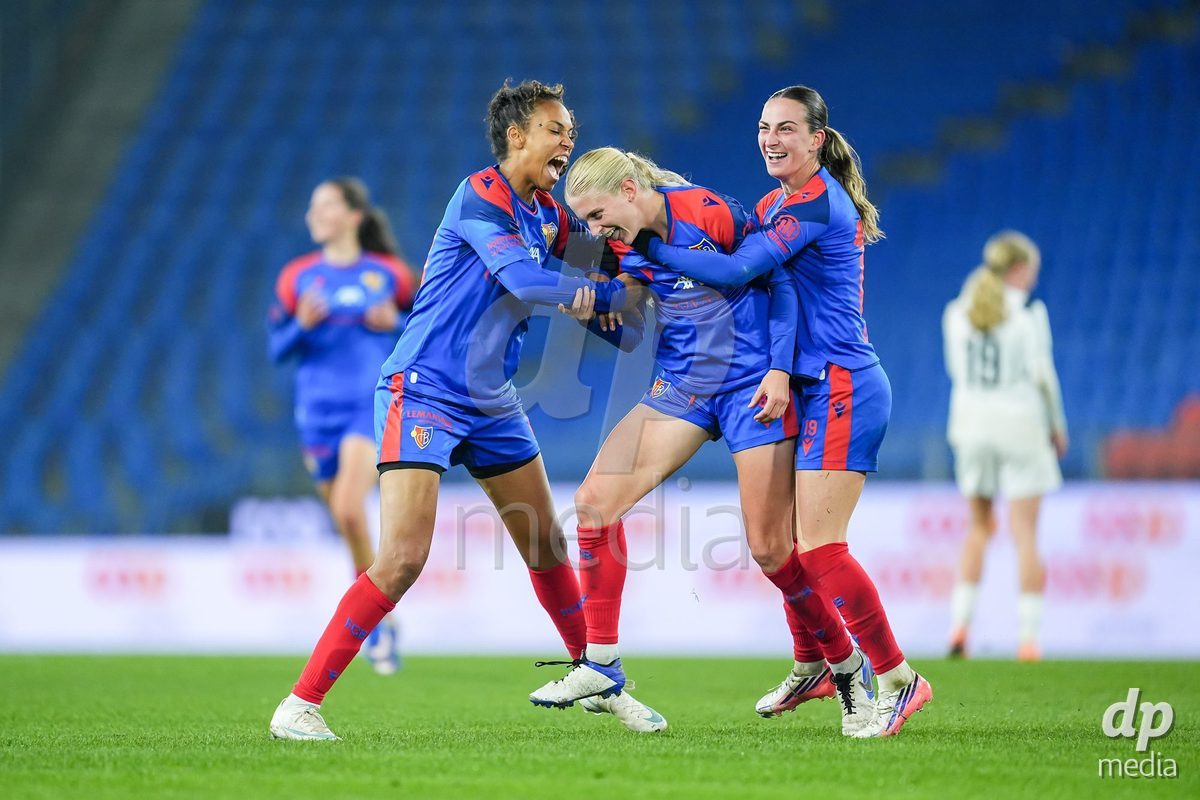 BASEL, SWITZERLAND - OCTOBER 30: Jacqueline Anne Hand of FC Basel 1893 (C) celebrates wth teammates after scoring her team's first goal during the AXA Women's Super League match between FC Basel 1893 and FC Zurich at St. Jakob-Park on October 30, 2026 in Basel, Switzerland.  (Photo by Daniela Porcelli/DP Media)