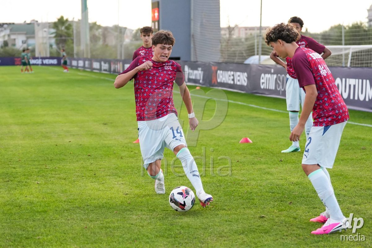 SIDE, TURKIYE - OCTOBER 31: Players of Switzerland during warm up prior to to the International Friendly tournament football match between Portugal U16 and Switzerland U16 at Emirhan Sport Complex on October 31, 2026 in Side, Turkiye.