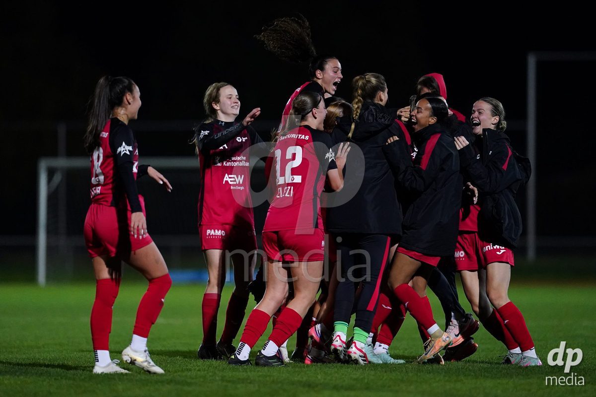 LUZERN, SWITZERLAND - OCTOBER 31: Celia Hofer of FC Aarau Frauen celebrating with team after scoring teams second goal during the AXA Women's Super League match between FC Luzern and FC Aarau Frauen at Hubelmatt on October 31, 2026 in Luzern, Switzerland.