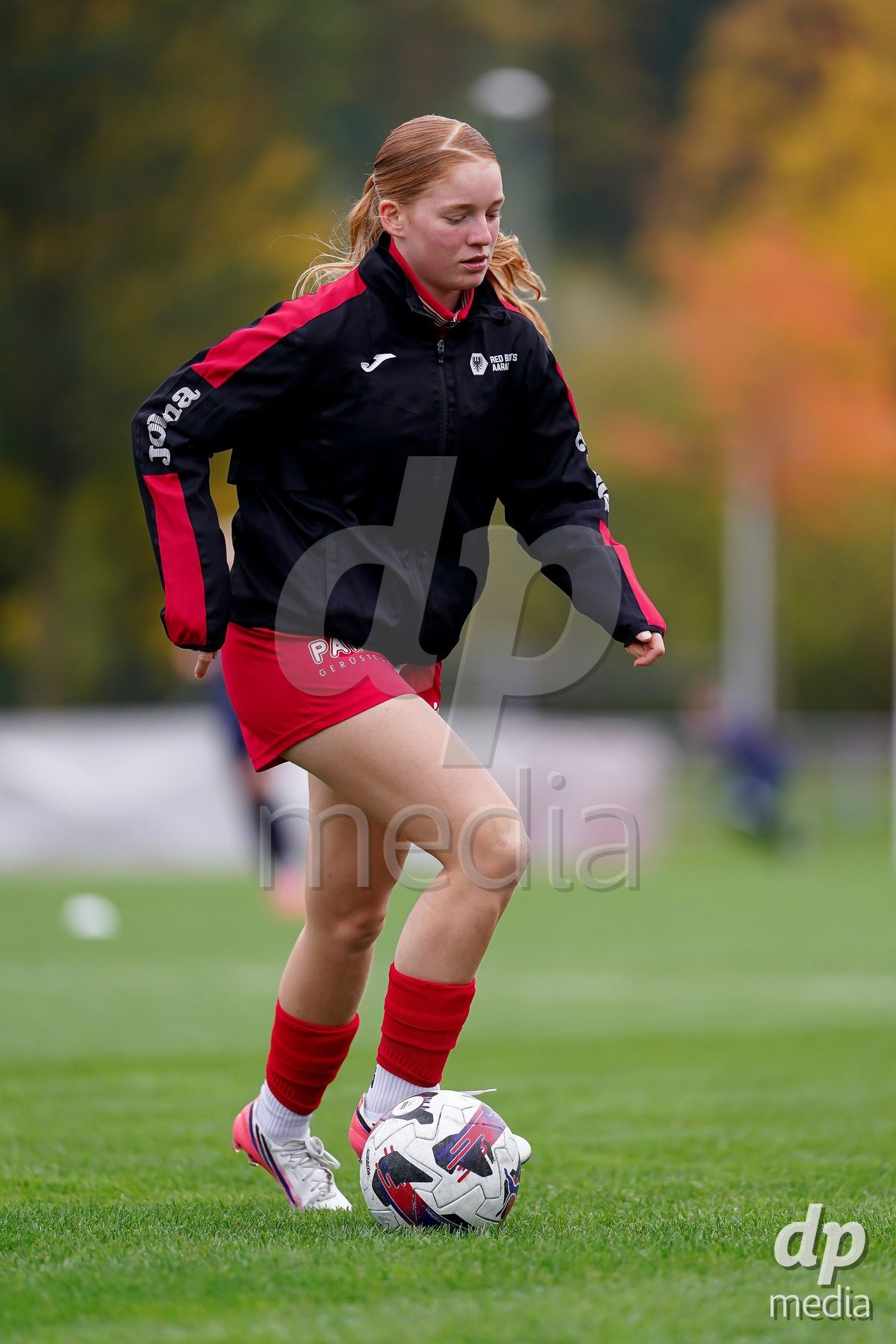 LUZERN, SWITZERLAND - OCTOBER 31: Yves Milva Heim of FC Aarau Frauen warming up during the AXA Women's Super League match between FC Luzern and FC Aarau Frauen at Hubelmatt on October 31, 2026 in Luzern, Switzerland.
