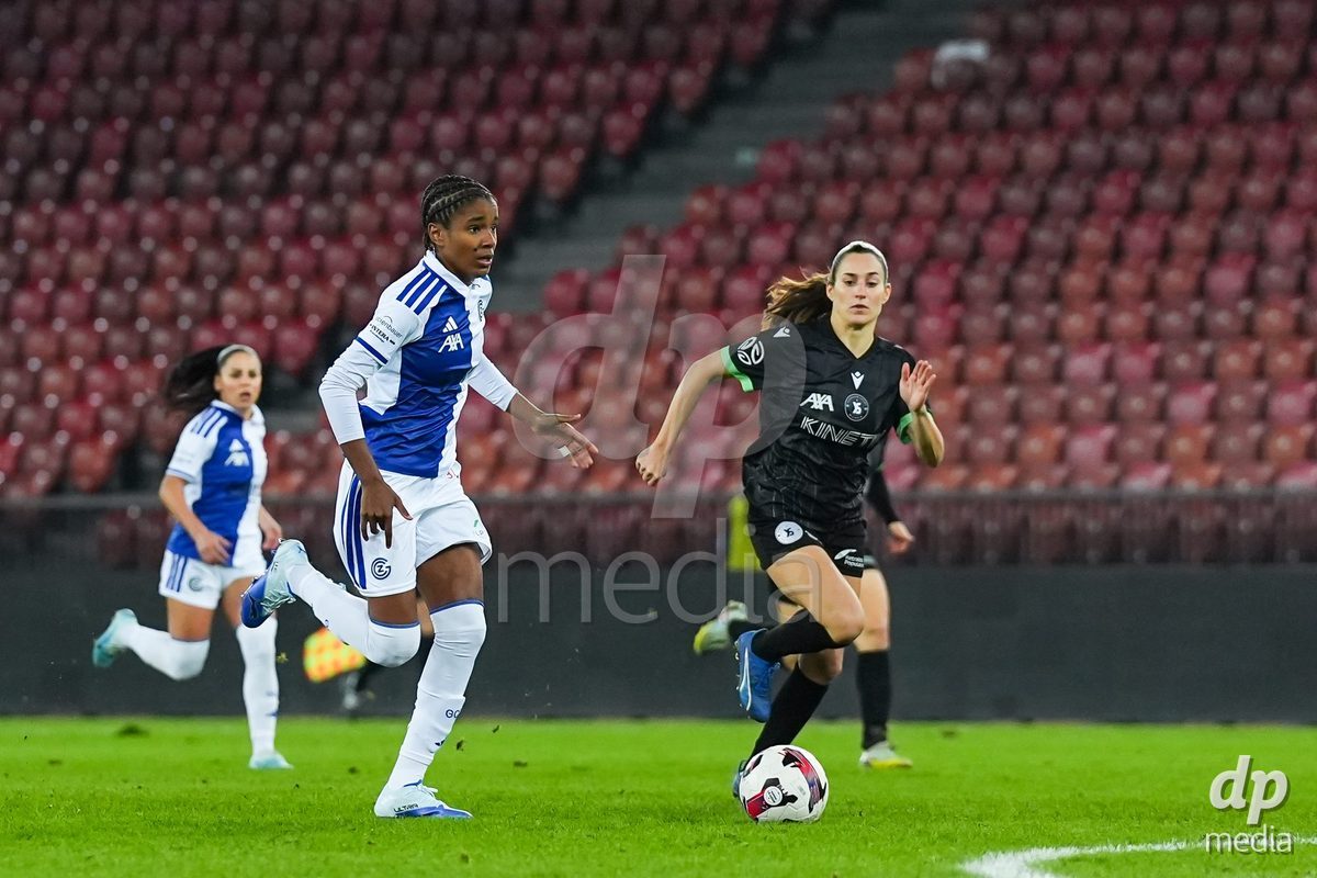 ZURICH, SWITZERLAND - OCTOBER 31: Sury Alichy Lamontana Charon of GC Frauenfussball controls the ball during the AXA Women's Super League match between GC Frauenfussball and Yverdon Sport Women at Letzigrund on October 31, 2026 in Zurich, Switzerland. (Photo by Daniela Porcelli/DP Media)