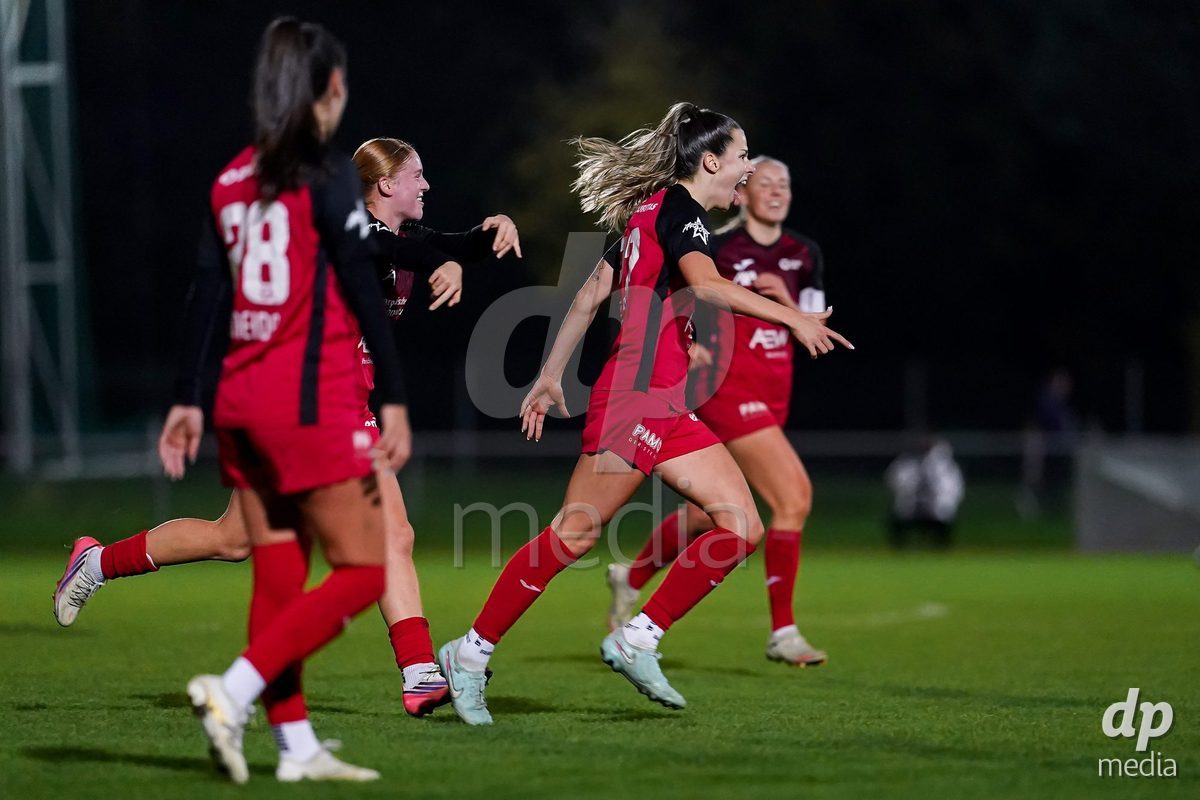 LUZERN, SWITZERLAND - OCTOBER 31: Celia Hofer of FC Aarau Frauen celebrating with team after scoring teams second goal during the AXA Women's Super League match between FC Luzern and FC Aarau Frauen at Hubelmatt on October 31, 2026 in Luzern, Switzerland.